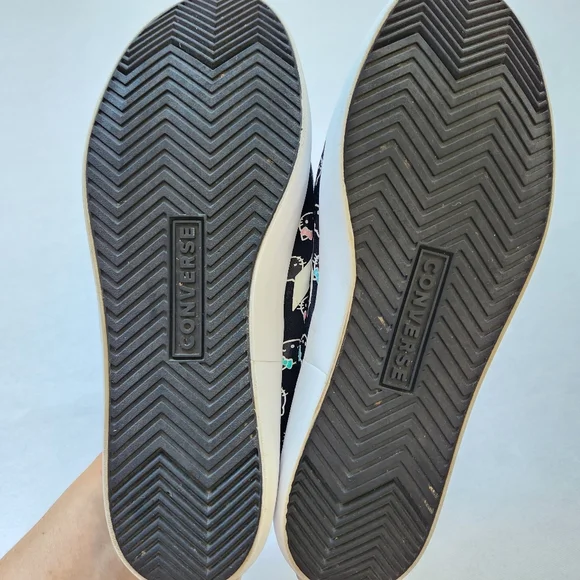 Converse Hello Kitty Print Collab Chuck Taylor Low Sneakers Black Cute Cat 7 - Picture 14 of 16